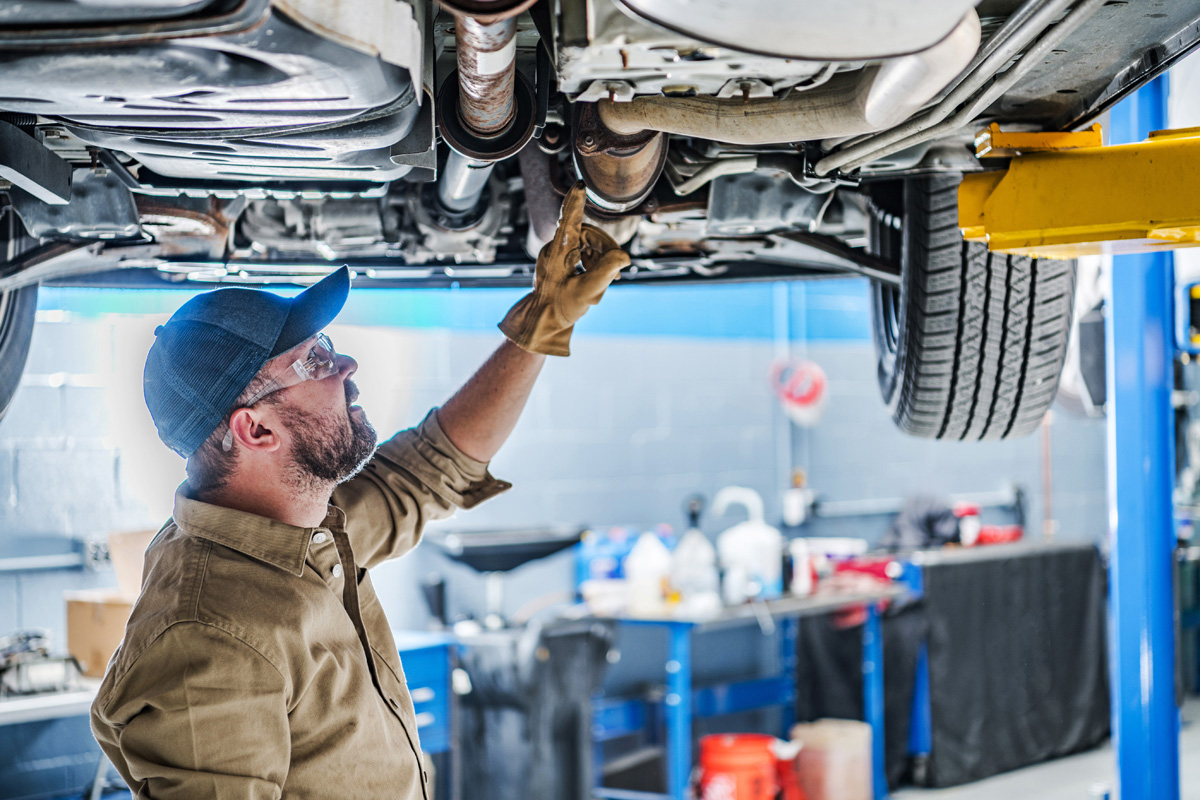 Signs Your Car’s Catalytic Converter Is Malfunctioning